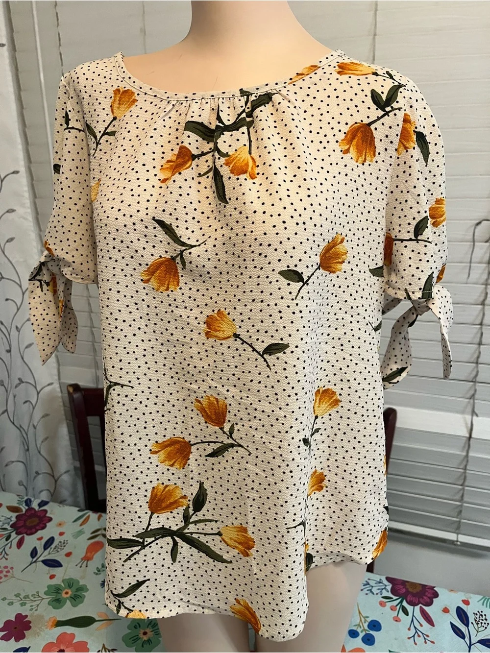 mine Cream Floral Long Sleeve Tie-Sleeve Blouse with Yellow Blossoms